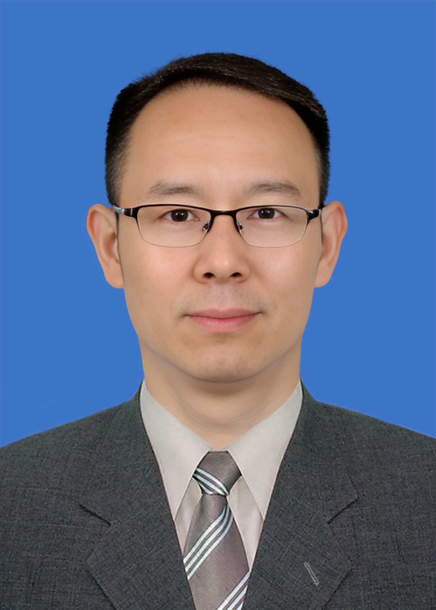 谭得军